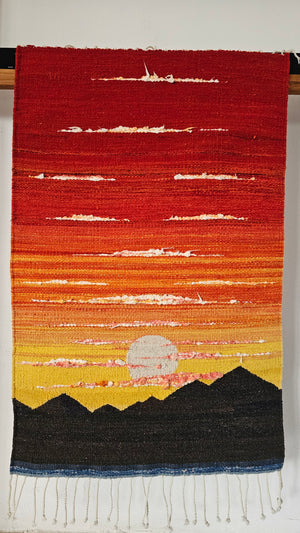 Kayuú gubish: sunset and clouds