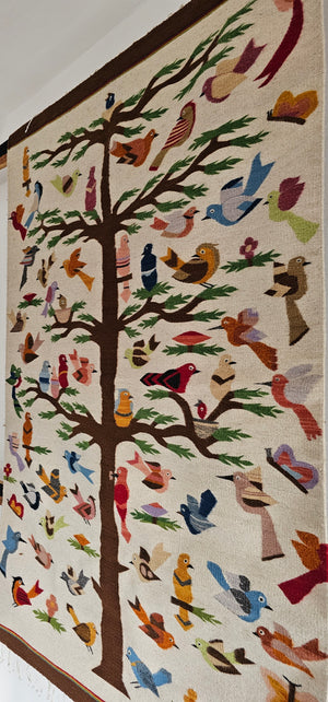 Yaag Chei nguitz: tree of life white background